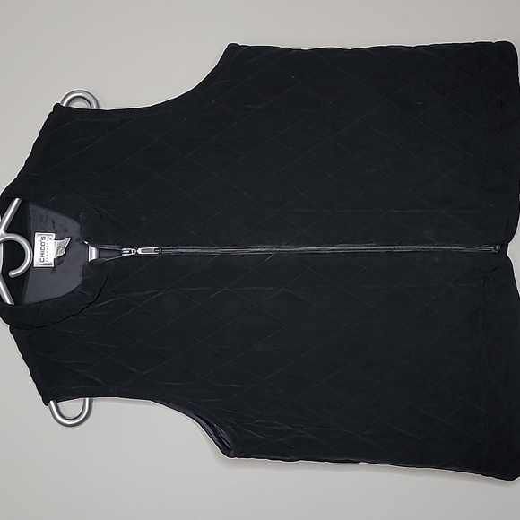 Chico's travelers size 2 (L-12) black quilted vest - Picture 2 of 8